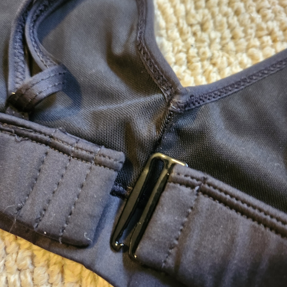 TomboyX Swim Triangle Top - Black - Medium - Picture 10 of 10
